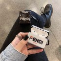 Fendi  iphone12/11/11 pro/11 pro max/se2ケース airpodspro1/2ケース 韓国 シンプル フェンディイヤホン  アイフォンx/xs/xr/8/7カバー エアーポッズ 1/2ケース 激安  大人気 ブランド ファッション レデイーズ メンズ TPU