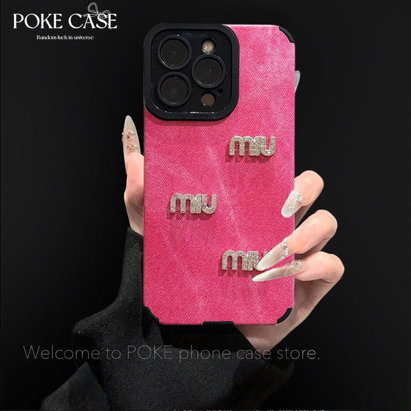 MiuMiu アイフォン17e 16 15 14 ケース