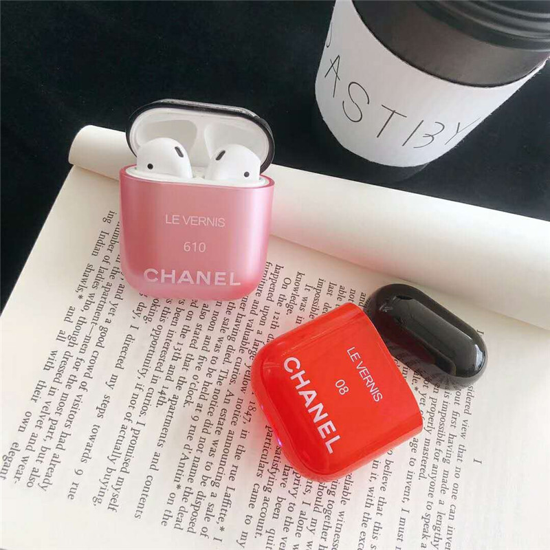 CHANEL 芸能人 欧米 airpods pro 落下防止 充電