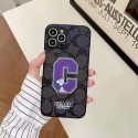 コーチブランドiphone16e/15pro/16pro max ケースかわいいスヌーピーiphone13mini/14pro maxケース定番ブランドプリントiphone12/12mini/15pro maxケース耐衝撃iphone11/11pro maxケース