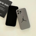 ジョーダンブランドiphone14ケース耐衝撃 高品質 iphone14plus/14pro/14pro maxケース スタイリッシュ 大人気 アイフォン13/13pro/13pro maxケース カメラフルカバーiphone12/11/12pro/12pro maxケース