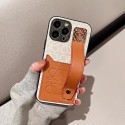 ロエベブランドiphone13/13pro/13pro maxケースファッションレディース向けiphone12/12pro/12pro maxケースLOEWE おしゃれレザーベルト付きiphone11/11pro maxケース