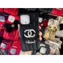 Chanel シャネルハイブランドiphone14pro/14 15plusカバー YSL iphone15 plus14 pro maxケース  ディオール LVクリスマスと新年のベストセラー商品ブランドコピーメンズアイフォン15/14/13/ 12 pro maxケースパロディーハイブランドアイフォン15 14ケーストランク型