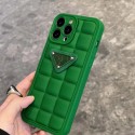 プラダ iphone14/14max/13ケースブランド Prada 肌触りがよいiphone13pro/13pro max/14pro maxカバー 定番な三角標ロゴ 軽量 iphone12/12pro/12pro maxケース 全面保護人気iphone11/11pro maxケース