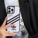 Adidas アディダス韓国風iphone14/13/15pro maxケースレディース斜め掛けアイフォン15/14/13/ 12 pro maxケースパロディーハイブランドアイフォン15 14ケーストランク型ブランド携帯ケースiphone 15 pro max 14pro/13 pro maxケース手帳型