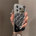 Burberry バーバリーハイブランドiphone 17/16pro/17e 15plusカバー人気アイフォン17pro max/16 15 proケースハイブランドアイフォン17e 16 15 14 ケーストランク型ブランド携帯ケースiphone17 16e 16 15 pro max 14plus/13 pro maxケース手帳型