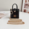 CELINE セリーヌハイブランドairpods 5 pro3 4 3 2ケースブランドairpods pro3 pro2 4 3 5ケースハイブランドエアーポッズプロ3 3 4 5ケースジャケットファッションブランドセリーヌAirpods5 4 Pro3/Pro2ケース