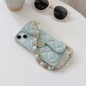 シャネルブランドiphone14 15 16 ケースCHANEL レディース愛用 手提げタイプ iphone14 15 16 plus/14pro maxケースカード小銭入れ 便利 アイフォン16/15pro/14 16 pro maxカバー スタイリッシュ 高品質 iphone15 16 pro max/13 14 15 /12proケース