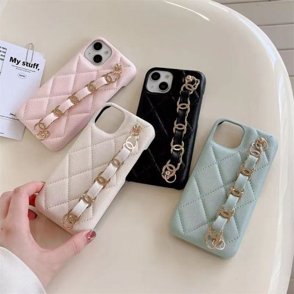 シャネルブランドiphone14 15ケースChanel ハンドストラップ付きiphone14pro/14plusカバー ジャケット オシャレ 女性愛用 iphone 15/14pro max/13 pro maxケース大人気