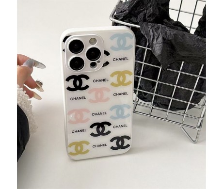 シャネル エルメス カウズ iphone 16 Galaxy s25 airpods 4 ケースナイキ ハイブランド