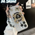 Chanel シャネルiphone14 16 pro 15 plus 16eケースブランドカード入れハイブランドiphone14pro/16e 15plusカバー人気アイフォン14pro max/16 15 proケースアイフォン16e 15/14/13/ 12 pro maxケースパロディー