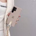 Chanel シャネルaquos R9 R8 5Gケース メンズレディースアイフォン15 16e 16pro max 17air カバーブランドアクオスR8/R9 PRO pixel 9a 8a 7a 9 pro 10 ケースAQUOS R8/R9 PRO samsung s25plus s24 s23 s22 ultraケースアクオス/XPERIA/GALAXY/IPHONE全機種対応