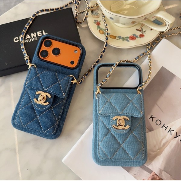 Chanel シャネルハイブランドiphone 17/16pro/17e 15plusデニムカバー ショルダー掛け iphone15 plus 14 16 17pro max 16eケースブランドコピーアイフォン17 pro 16e 15/14/13/ 12 pro maxケースパロディーハイブランドアイフォン17e 16 15 14 ケーストランク型