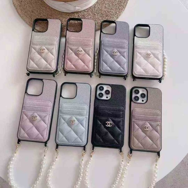 Chanel シャネルiphone air 17 pro max 14 16 pro 15 plus 16eケースブランドカード入れハイブランドiphone 17/16pro/17e 15plusカバーiphone15 plus 14 16 17pro max 16eケースブランドコピーメンズハイブランドアイフォン17e 16 15 14 ケーストランク型