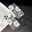 Chanel シャネルiphone 18pro air 17 pro max 14 16 pro 15 plus 16eケースブランドカード入れ人気アイフォン18 17pro max/16 15 proケース韓国風iphone 18pro/16/14/17/15/ airケースレディース斜め掛けハイブランドアイフォン18pro max 17e 16 15 14 ケーストランク型