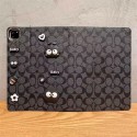 Coach コーチブランドipad pro12.9インチケース2025シリコンipad 8 9 10 11 12ケース10.2インチハイブランドブランドipad air7 4/5/6 mini 7/6/5カバーipad 第11/10/9/8世代ケース2025ブランドコピー