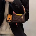 Coach コーチiphone 18pro air 17 pro max 14 16 pro 15 plus 16eケースブランドカード入れハイブランドiphone ultra/18pro max/17/16pro/17e 15plusカバーアイフォン18 pro 17 pro 16e 15/14pro maxケースパロディーハイブランドアイフォン18pro max 17e 16 15 14 ケーストランク型
