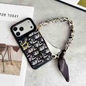 Dior ディオールiphone 18pro air 17 pro max 14 16 pro 15 plus 16eケースブランドカード入れハイブランドiphone ultra/18pro max/17/16pro/17e 15plusカバー韓国風iphone 18pro/16/14/17/15/ airケースレディース斜め掛けハイブランドアイフォン18pro max 17e 16 15 14 ケーストランク型
