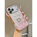 Dior ディオールiphone 18pro air 17 pro max 14 16 pro 15 plus 16eケースブランドカード入れハイブランドiphone ultra/18pro max/17/16pro/17e 15plusカバー人気アイフォン18 17pro max/16 15 proケースハイブランドアイフォン18pro max 17e 16 15 14 ケーストランク型