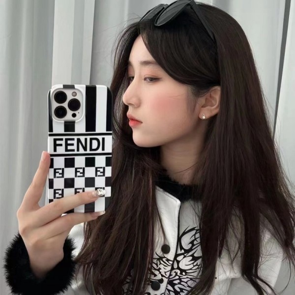 フェンディブランドiphone14pro maxケース FENDI スタイリッシュ潮流iphone14/14plus/14proケースペアお揃いアイフォン13/13pro/13pro maxカバー 耐衝撃 軽量 iphone12/12pro/12pro maxケース