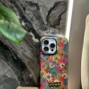 Gucci グッチiphone14 16 pro 15 plus 16eケースブランドカード入れ ハイブランドiphone14pro/16e 15plusカバー人気 Gucci アイフォン14pro max/16 15 proケースアイフォン16e 15/14/13/ 12 pro maxケースパロディー