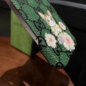 Gucci グッチiphone17 14 16 pro 15 plus 16eケースブランドカード入れ韓国風  グッチiphone16/14/13/15 17pro maxケースレディース斜め掛けiphone15 plus14 16 17pro max 16eケースブランドコピーメンズブランド グッチ携帯ケースiphone 16 15 pro max 14plus/13 pro maxケース手帳型