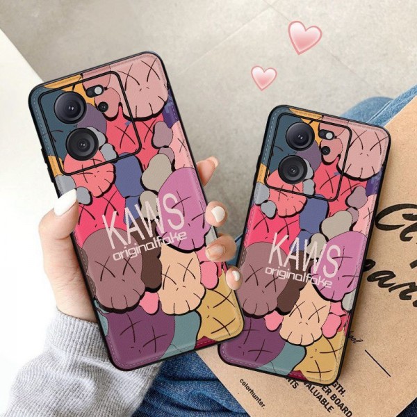 Kaws カウズエクスぺリア 5v 5 vi グーグル ピクセル 7a 8a 8プロケースメンズレディースGoogle Pixel 8a/9 proカバー耐衝撃 サムソン s24 s23カバーグーグル ピクセル8a 7a 6a 9 proブランドカバーブランド Google Pixel 8a 8 pro 7 6aカバー