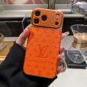 Lv ルイヴィトンハイブランドiphone 17/16pro/17e 15plusカバー人気アイフォン17pro max/16 15 proケースハイブランドアイフォン17e 16 15 14 ケーストランク型ブランド携帯ケースiphone17 16e 16 15 pro max 14plus/13 pro maxケース手帳型