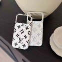 Lv ルイヴィトン人気アイフォン18 17pro max/16 15 proケースiphone15 plus 18 16 17pro max 16eケースブランドコピーメンズハイブランドアイフォン18pro max 17e 16 15 14 ケーストランク型ブランド携帯ケースiphone18 17 16e 16 15 pro max 14plus/13 pro maxケース手帳型