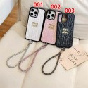 ミュウミュウ MiuMiu iphone14 16 pro 15 plus 16eケースブランドカード入れハイブランドiphone14pro/16e 15plusカバー韓国風iphone16/14/13/15pro maxケースレディース斜め掛けハイブランドアイフォン16 15 14  16eケーストランク型