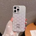 ミュウミュウ MiuMiuハイブランドiphone16pro/17 15plusカバーアイフォン17 pro 16e 15/14/13/ 12 pro maxケースパロディーハイブランドアイフォン17 air 16 15 14 ケーストランク型ブランド携帯ケースiphone17 16e 16 15 pro max 14plus/13 pro maxケース手帳型