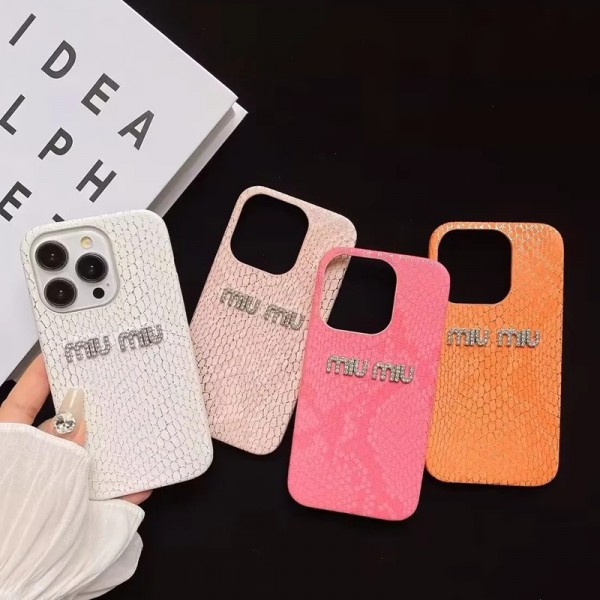 ミュウミュウ MiuMiu iphone air 17 pro max 14 16 pro 15 plus 16eケースブランドカード入れハイブランドiphone16pro/17 15plusカバーiphone15 plus 14 16 17pro max 16eケースブランドコピーメンズアイフォン17 pro 16e 15/14/13/ 12 pro maxケースパロディー