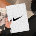 ナイキブランドipad 2024ケース10.2/13インチシンプル男女兼用 ipad pro 12.9インチケース2018/2020/2021/2024全面保護ipad mini 4/5/6/7ケース耐衝撃ipad air3/4/5/6ケース