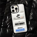 Nike ナイキ韓国風iphone 16/14/13/15/ airケースレディース斜め掛けiphone15 plus 14 16 17pro max 16eケースブランドコピーメンズハイブランドアイフォン17e 16 15 14 ケーストランク型ブランド携帯ケースiphone17 16e 16 15 pro max 14plus/13 pro maxケース手帳型