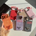 Prada プラダハイブランドiphone 17/16pro/17e 15plusカバー人気 アイフォン17pro max/16 15 proケース 韓国風 iphone 16/14/13/15/ airケースレディース斜め掛けハイブランドアイフォン17e 16 15 14 ケーストランク型
