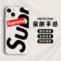 Supreme シュプリームiphone15 14 pro maxケースブランドコピーメンズアイフォン14/13/ 12 pro maxケースパロディーハイブランドアイフォン15 14ケーストランク型ブランド携帯ケースiphone 15 ultra 14pro/13 pro maxケース手帳型