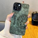 Versace ヴェルサーチェ韓国風iphone 16/14/13/15/ airケースレディース斜め掛けiphone15 plus 14 16 17pro max 16eケースブランドコピーメンズアイフォン17 pro 16e 15/14/13/ 12 pro maxケースパロディーブランド携帯ケースiphone17 16e 16 15 pro max 14plus/13 pro maxケース手帳型