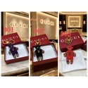 グッチブランドGUCCI クマチャーム バッグ装飾 かわいい キーホルダー バッグチャーム キーチャーム キークリップ 高品質 キラキラ ギフトボックス付き