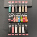 プラダ キーホルダ キーリング 革製 PRADA キーホルダー トライアングルロゴ レザー メタルフレーム ユニセックス 贈り物アクセサリー キーホルダ 人気 カー用品 ファション