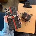 Gucci (グッチ） iphone12/11/11 pro/11 pro max/se2ケース airpodspro1/2ケース 蜂柄 高級 韓国アイフォンx/xs/xr/8/7カバー エアーポッズ 1/2ケース 人気 ブランド メンズ   芸能人