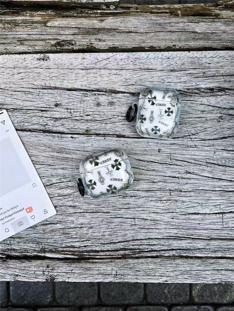 ブランドAirPods Pro3 4ケースクロムハーツ