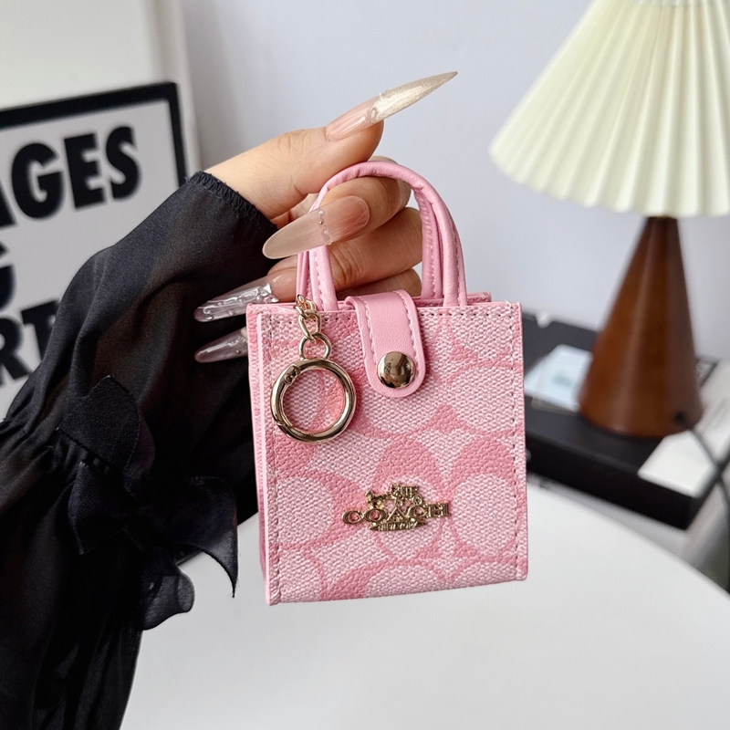 Coachエアーポッズプロ3 3 4ケース