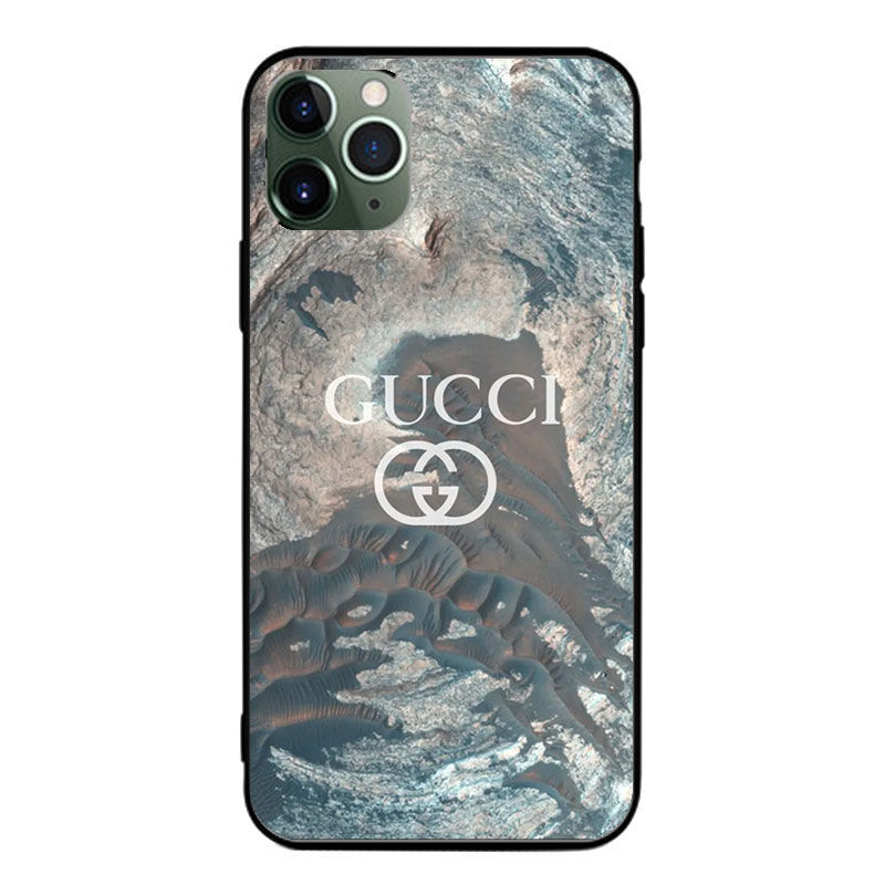 Gucci アイフォン15 16e 16pro max 17air カバー