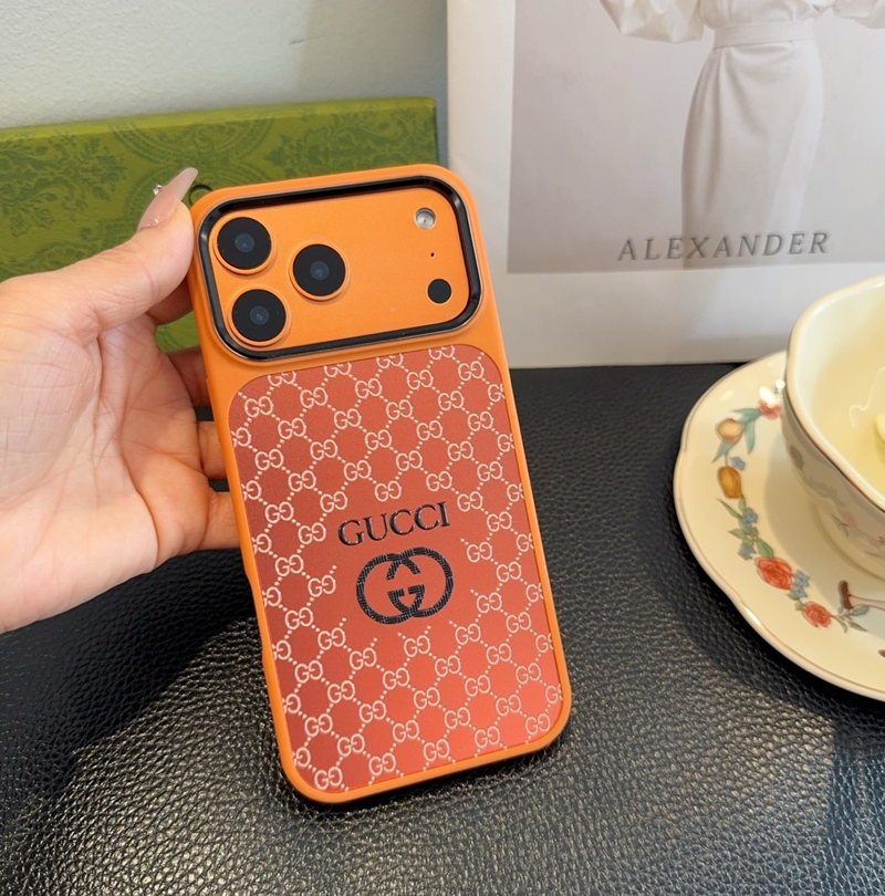Gucciアイフォン17pro max/16 15 proケース