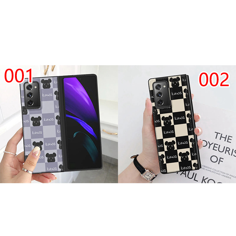 カウズブランドGalaxyZFold2ケースかわいい