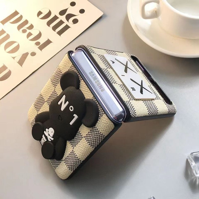 Kaws カウズ男女galaxy z flip5ケース手帳型Galaxy Zflip4ケースブランド