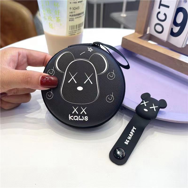 Kaws カウズハイブランドairpods 4ケース