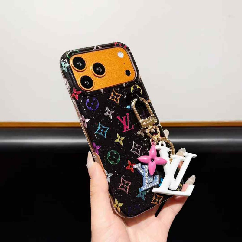 iphone17 16e 16 15 pro max 14plus　pro maxケースルイヴィトン