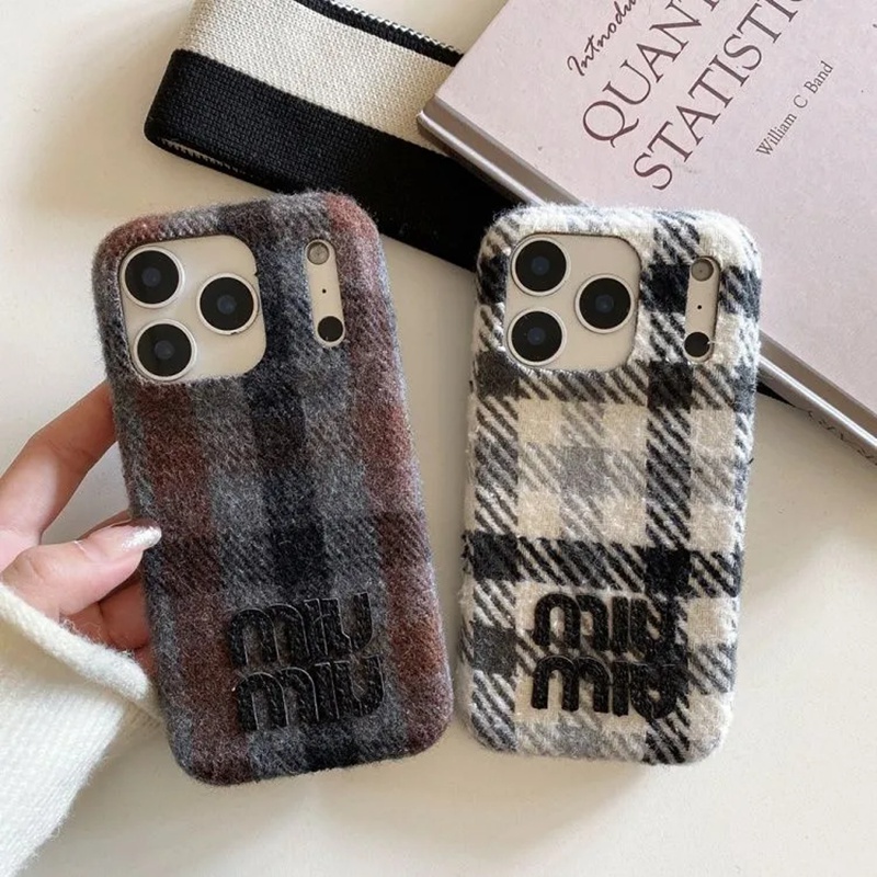 MiuMiuアイフォン17 air 16 15 14 ケース