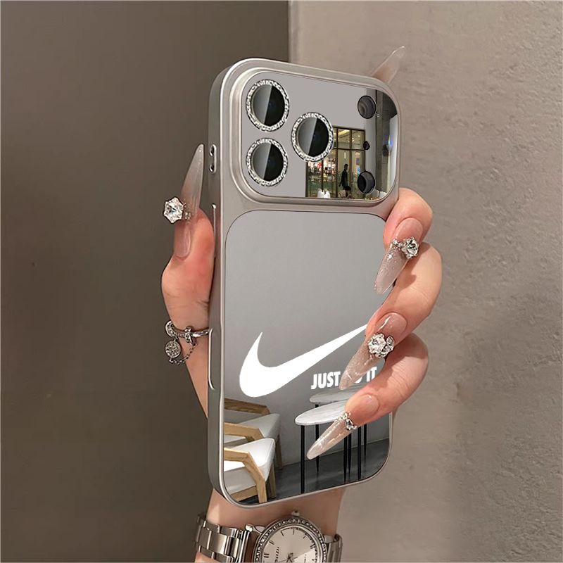 Nike アイフォン17e 16 15 14 ケース